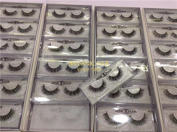 Handmade real 3D mink eyelash extensions supplier